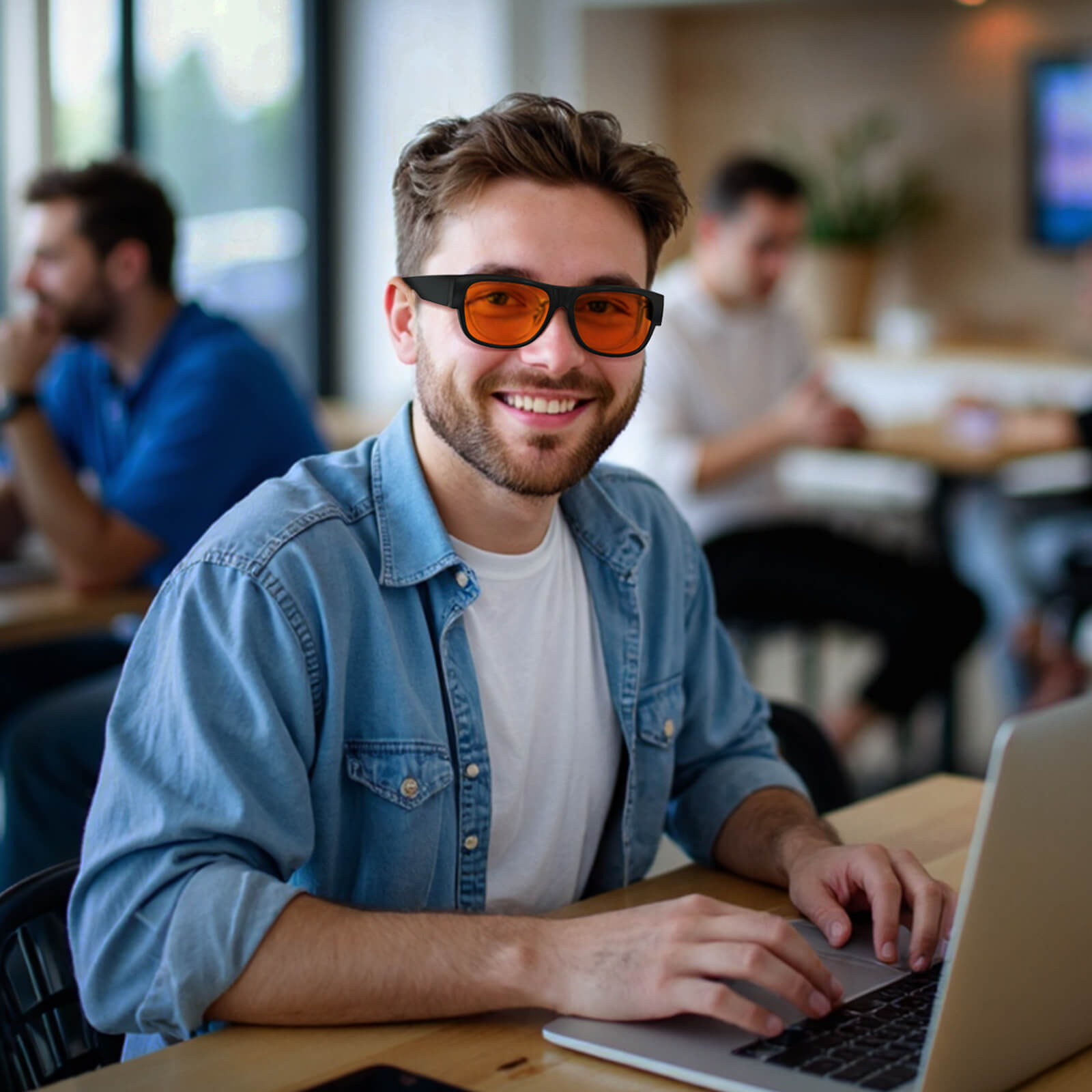 G3096 Orange Lens Blue Light Fit Over Glasses（65×50）- Model